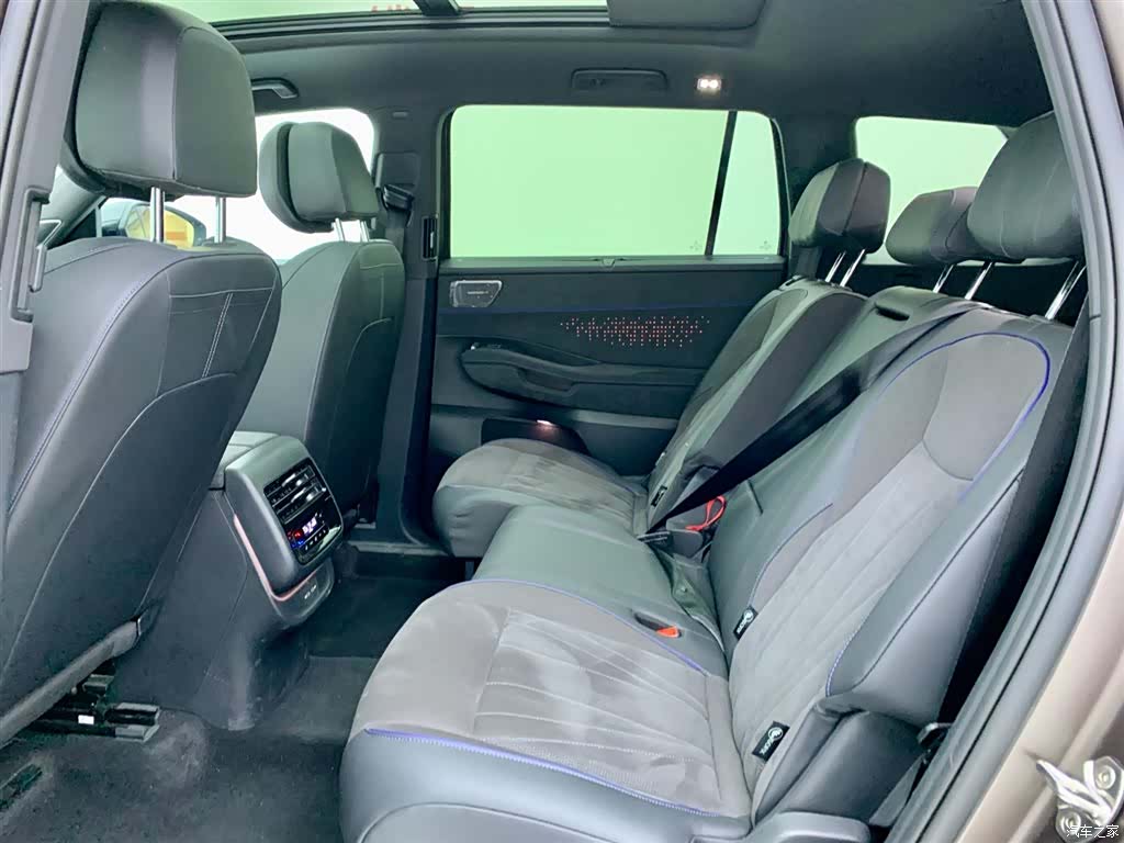 Volkswagen Teramont, 2025 13