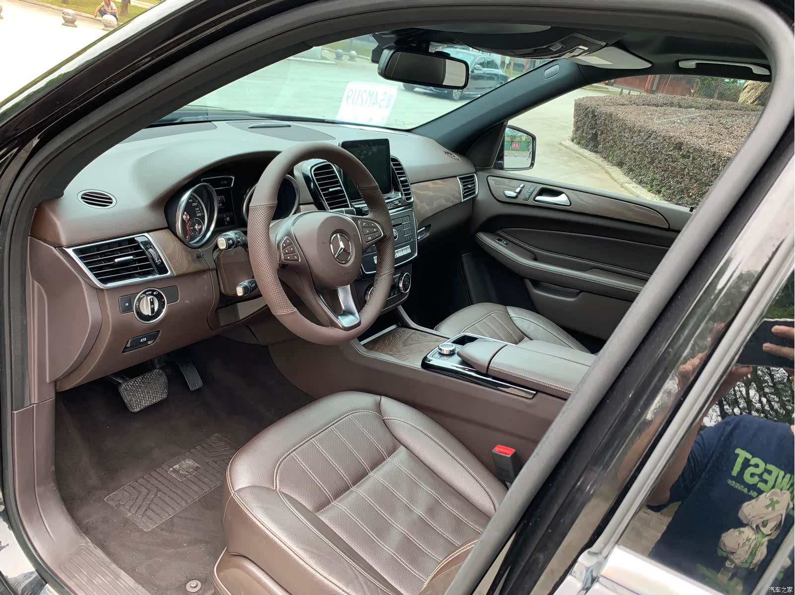 Mercedes-Benz GLE, 2017 3