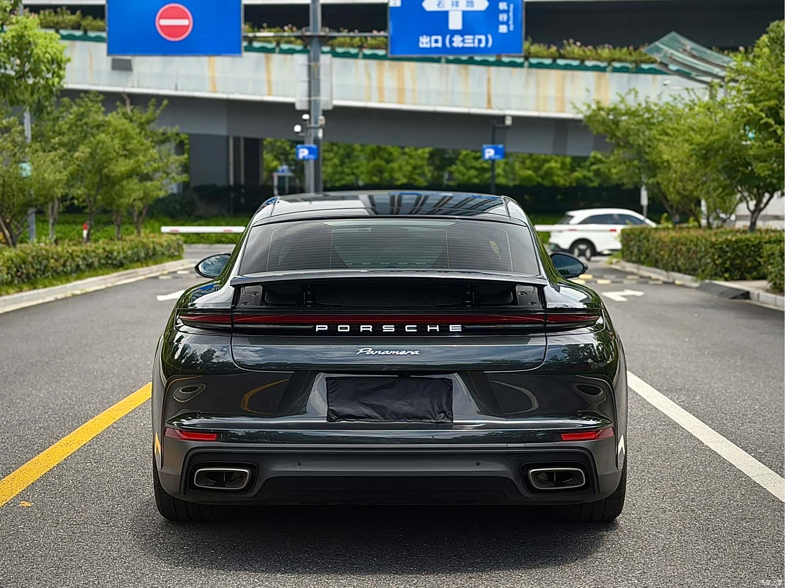 Porsche Panamera, 2024 4