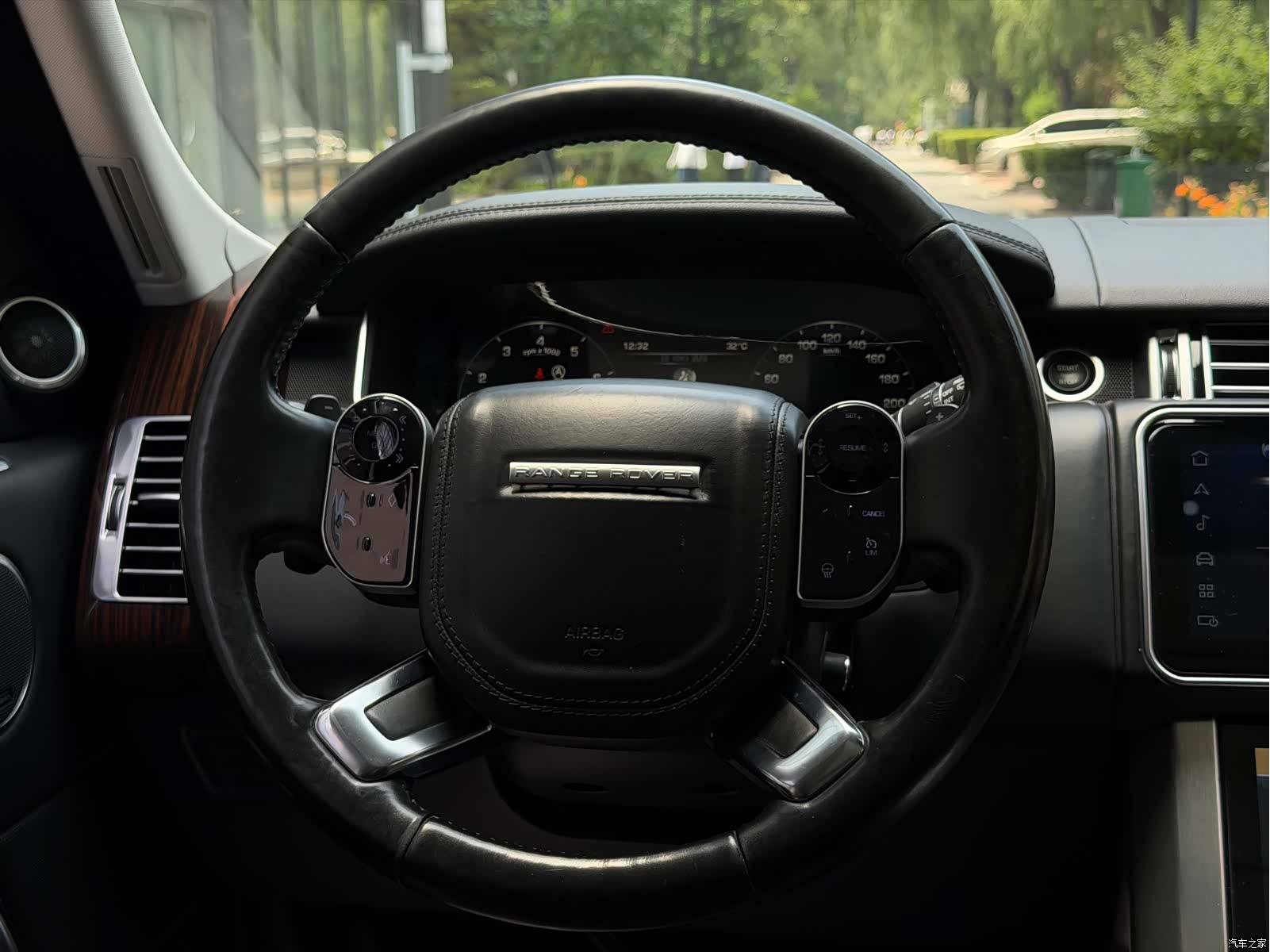 Land Rover Range Rover, 2015 13