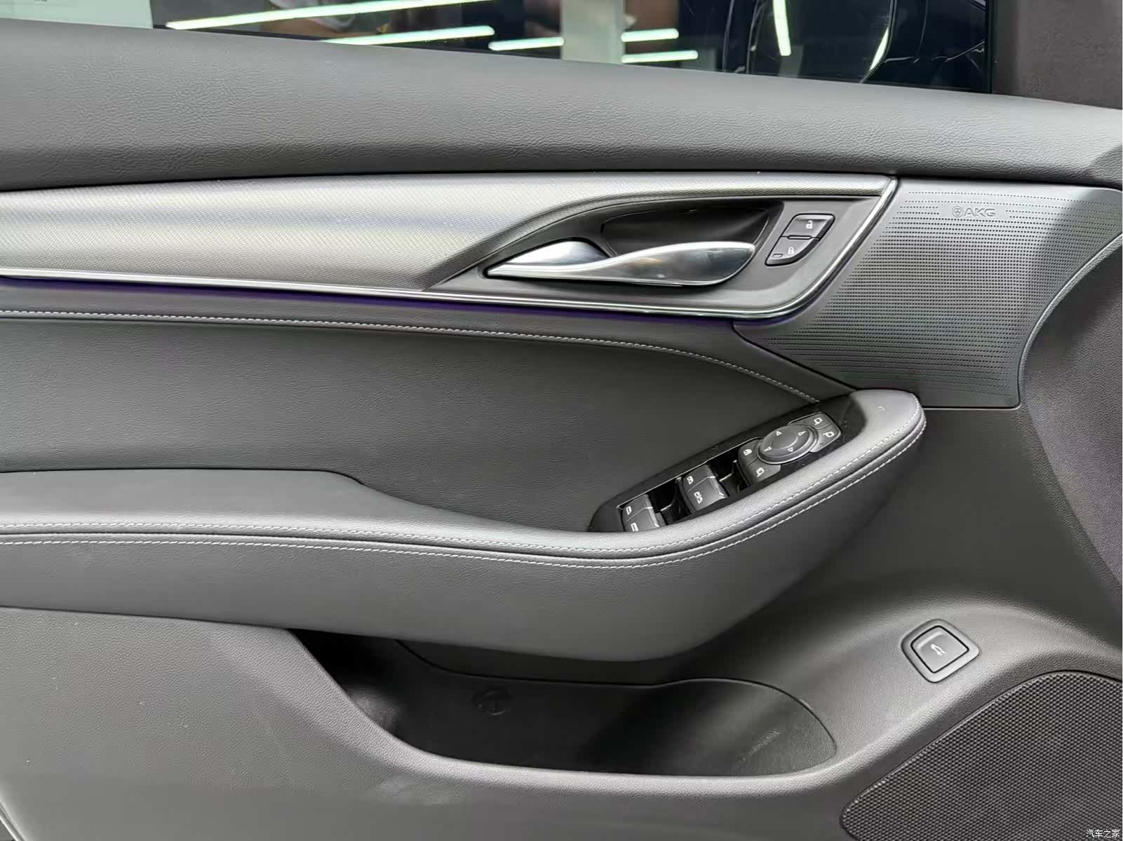 Cadillac CT5, 2023 12