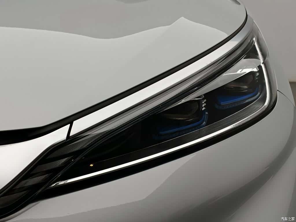 BYD Yuan, 2022 7