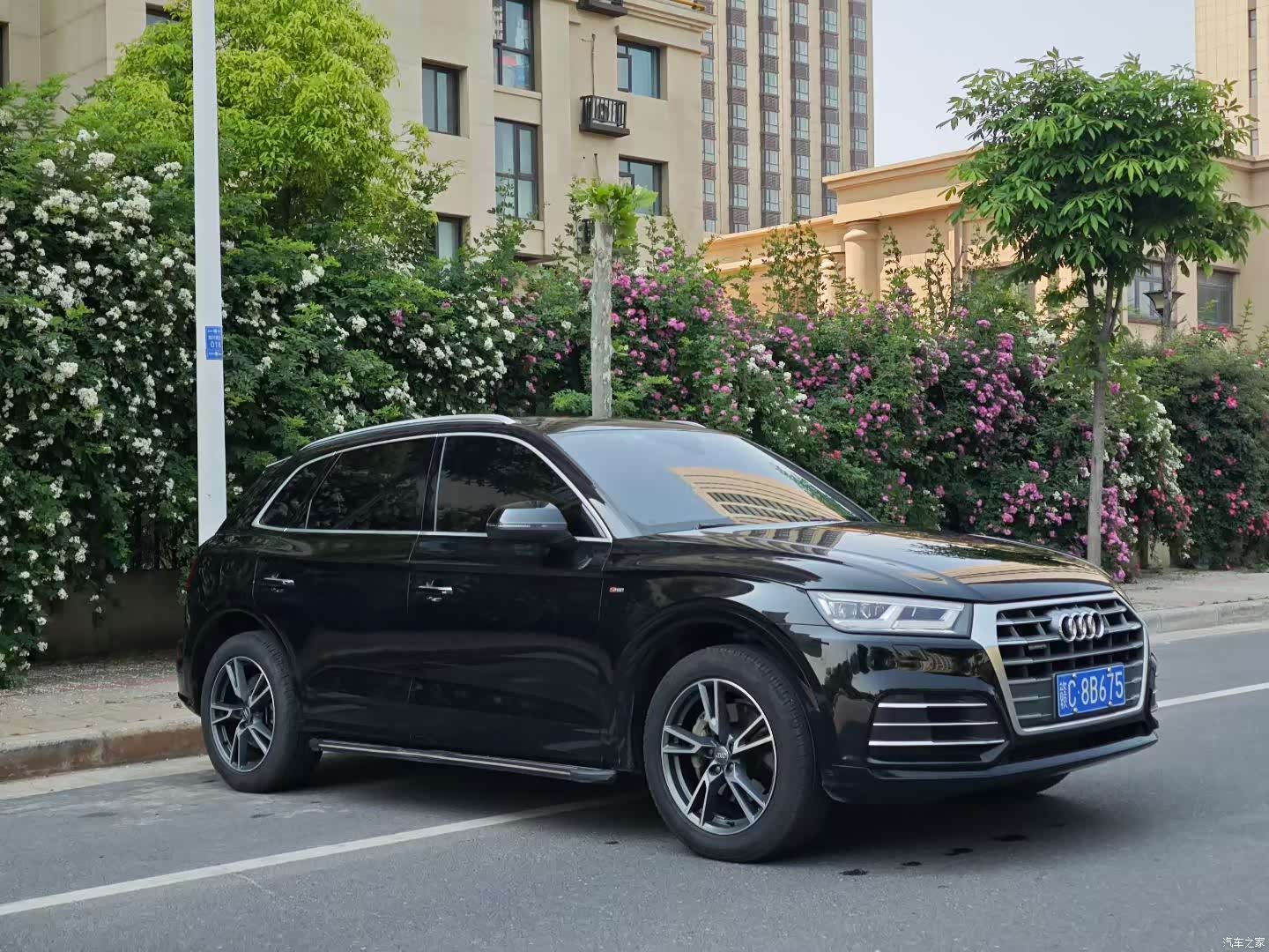 Audi Q5L, 2019 3