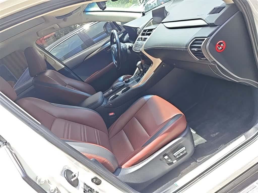 Lexus NX, 2017 25