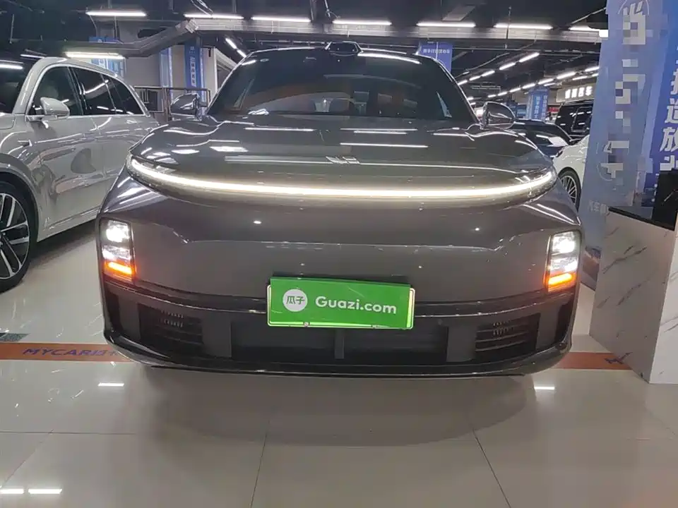 Li Auto Ideal L8