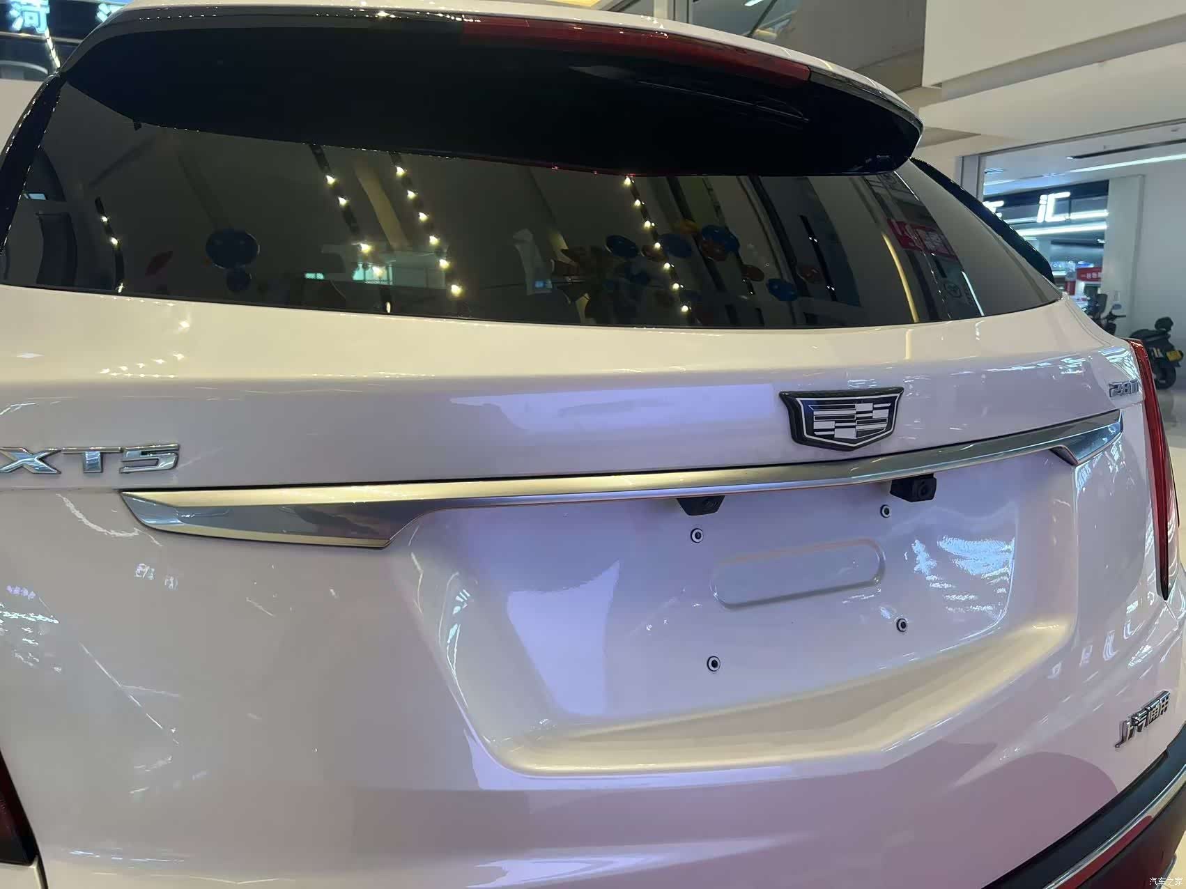 Cadillac XT5, 2022 23