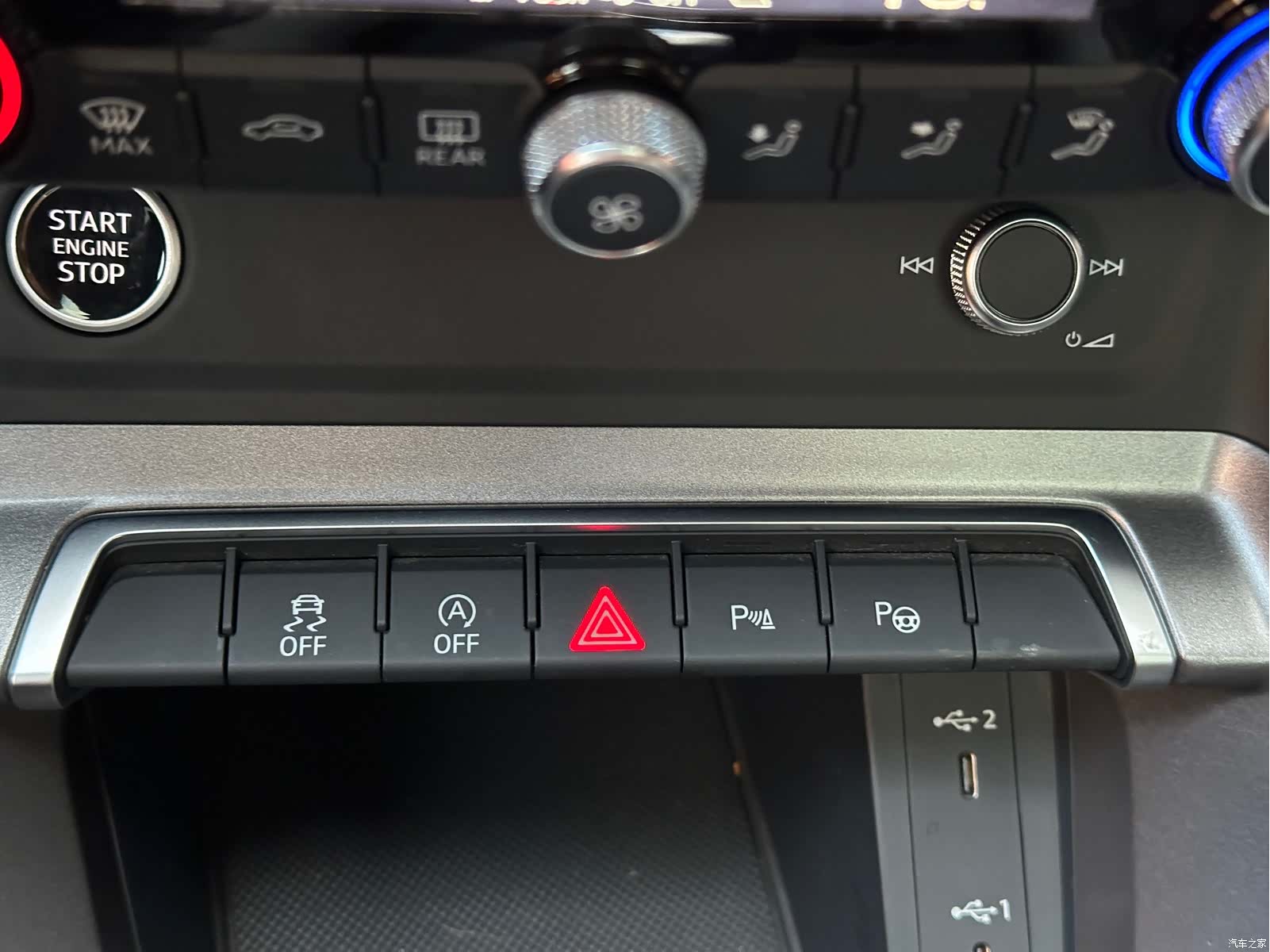 Audi Q3, 2022 12