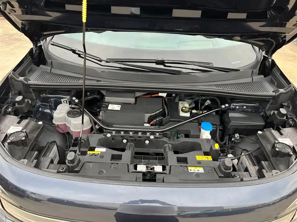 Volkswagen ID.6 CROZZ