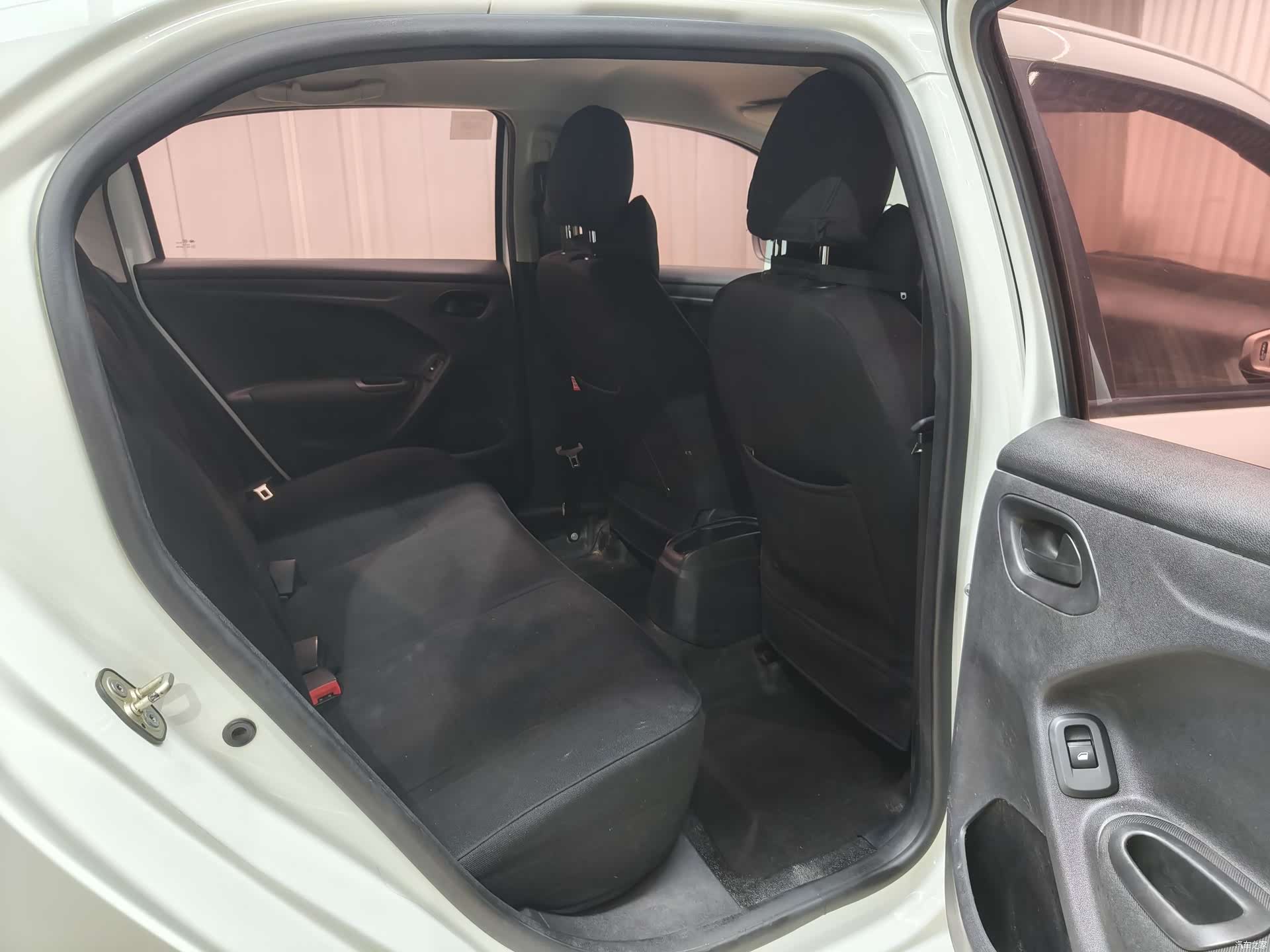 Peugeot 301, 2017 12
