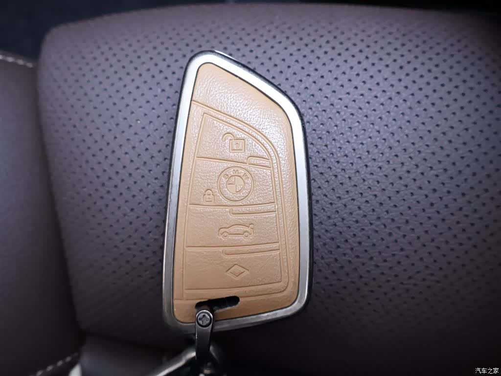 BMW 5 Series, 2024 26