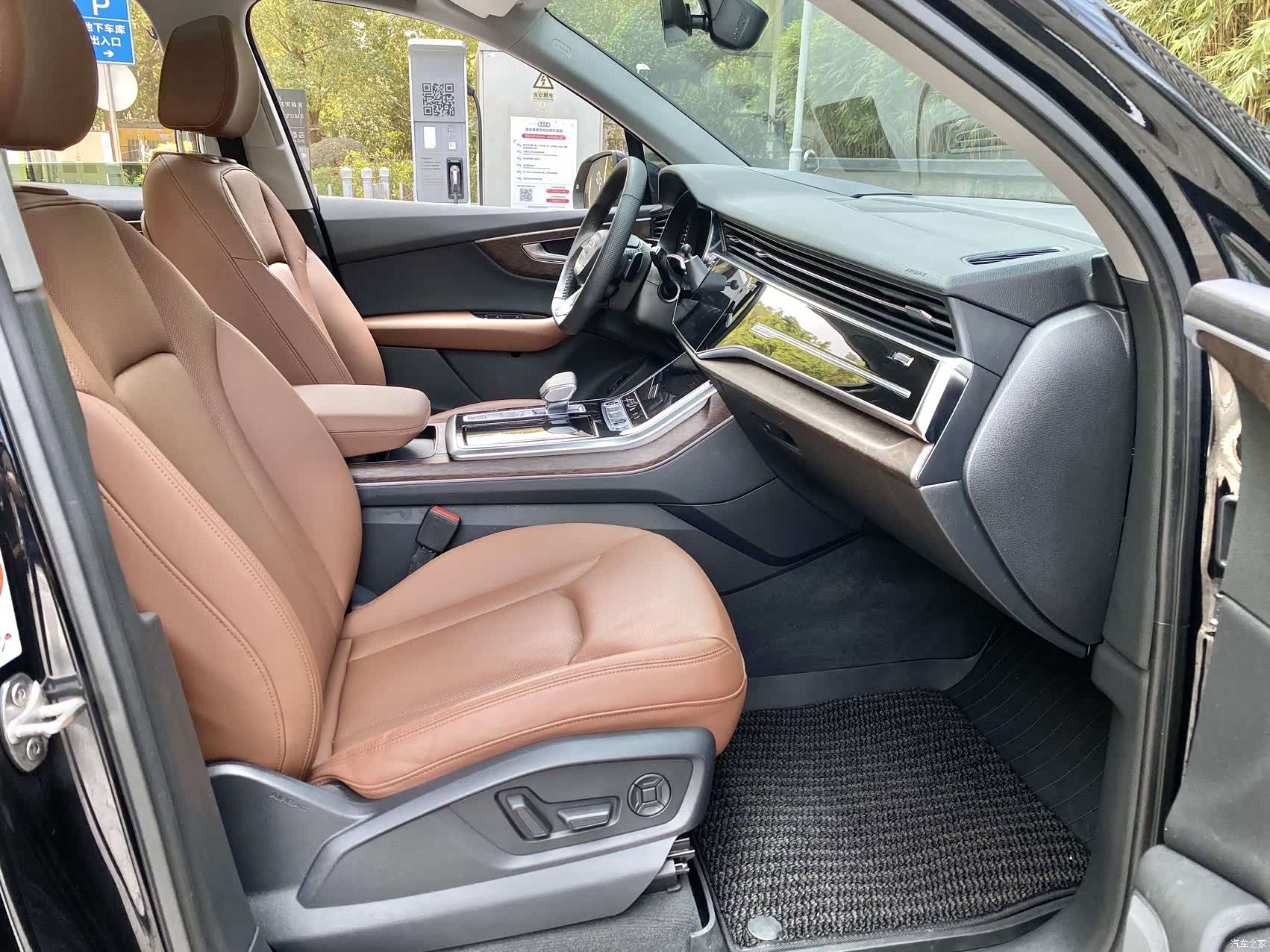 Audi Q7, 2021 14