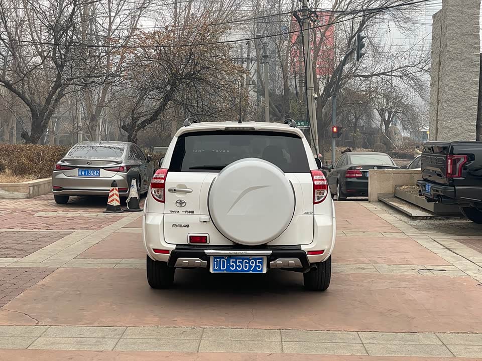 Toyota RAV4 Rongfang