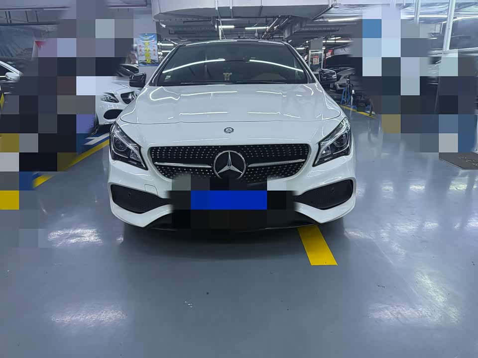 Mercedes-Benz CLA