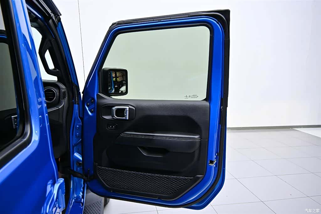 Jeep Wrangler, 2022 19