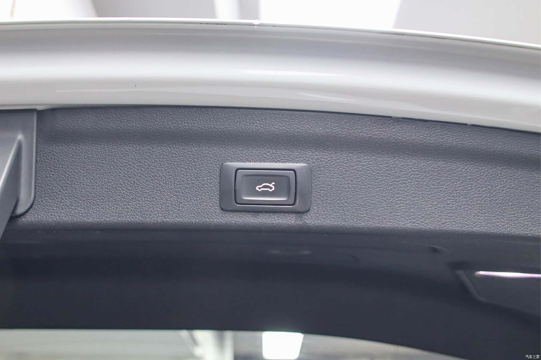 Audi Q3, 2023 18