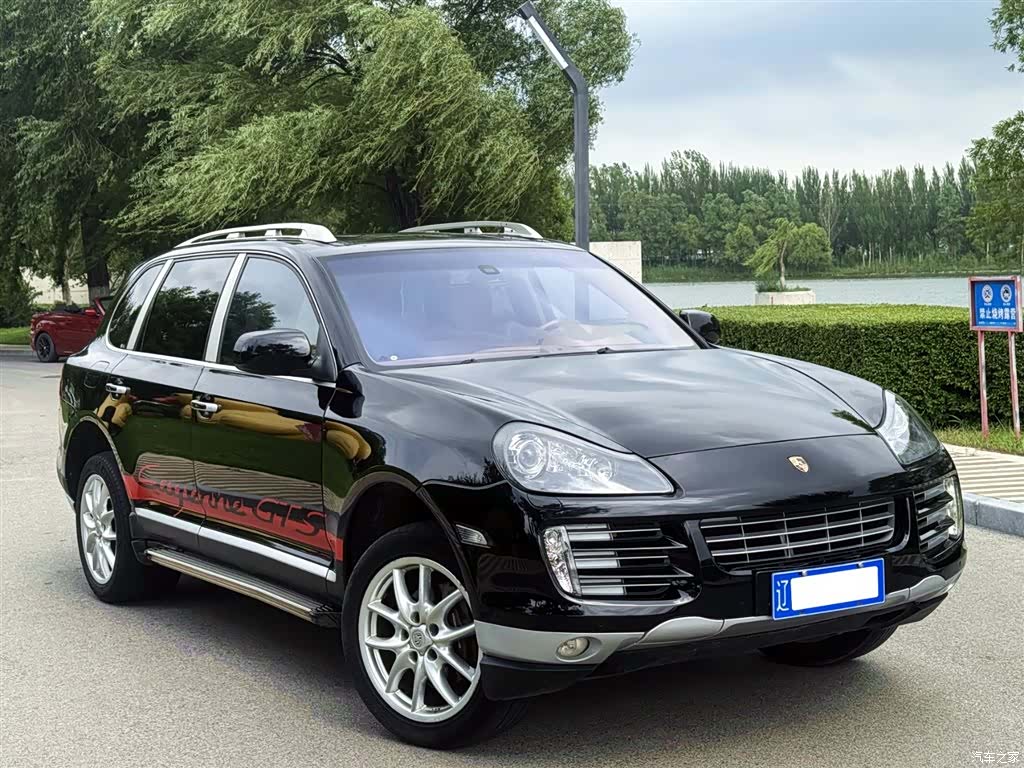 Cayenne GTS, 2011 3
