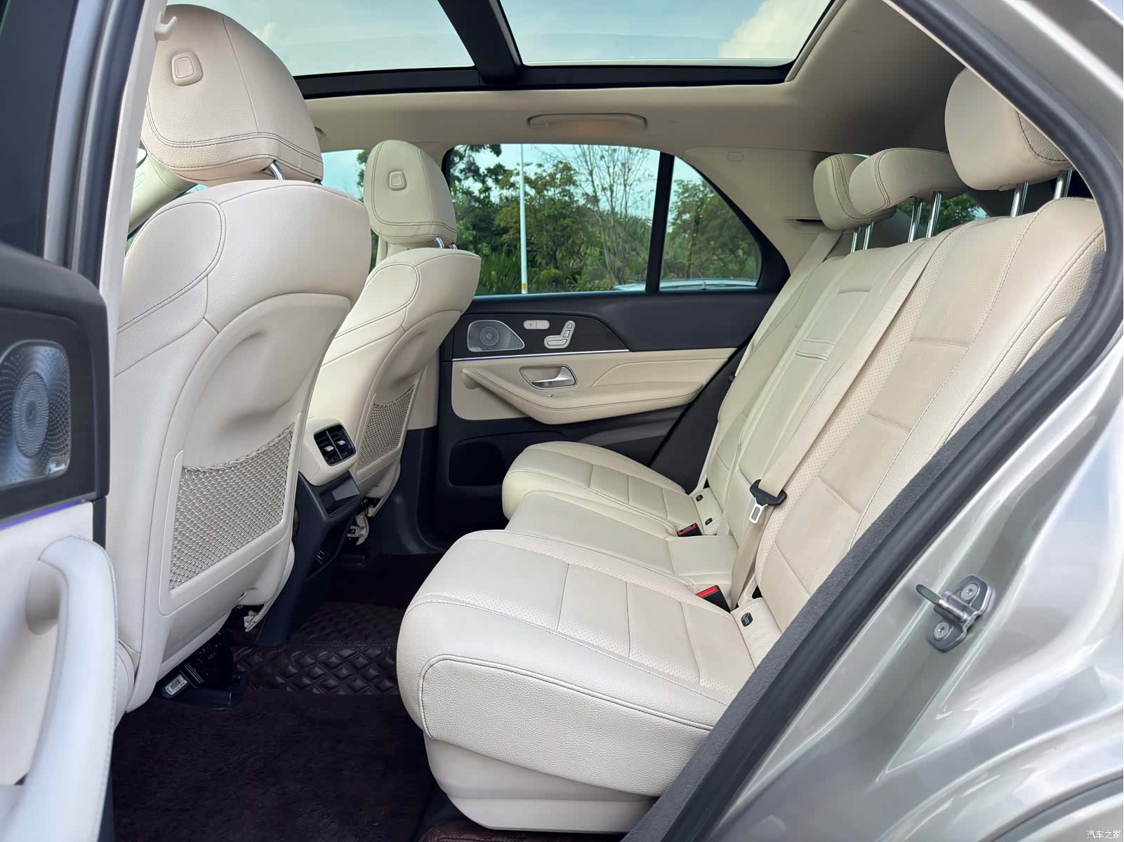 Mercedes-Benz GLE, 2019 12