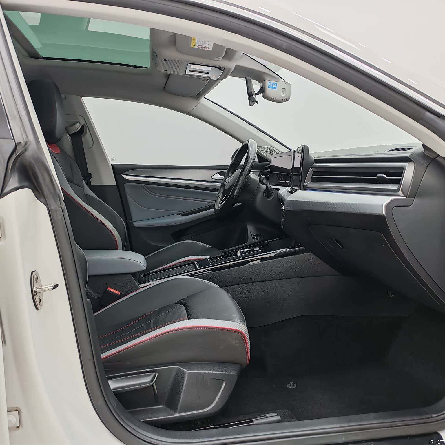 Volkswagen Lamando, 2022 7