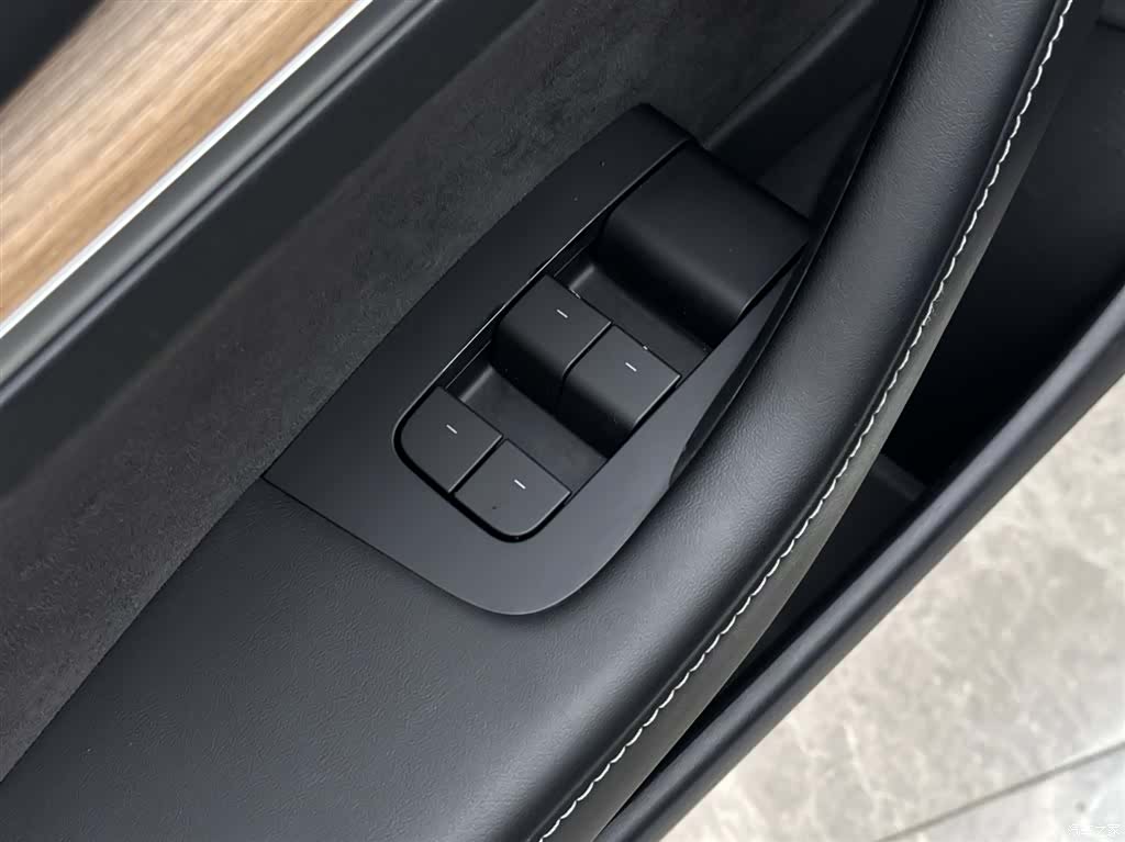 Tesla Model 3, 2022 16