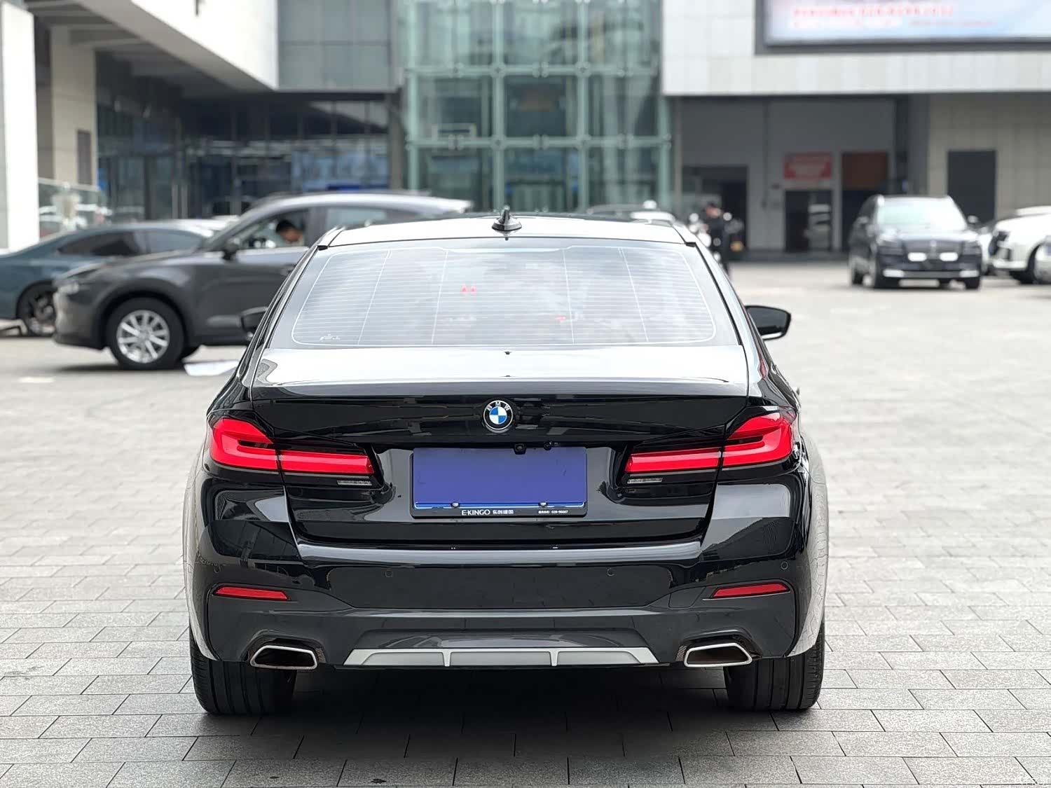 BMW 5 Series, 2022 8