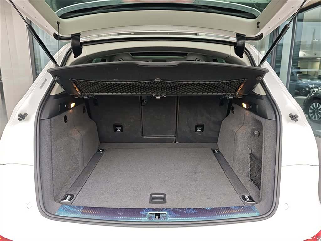 Audi Q5, 2018 9
