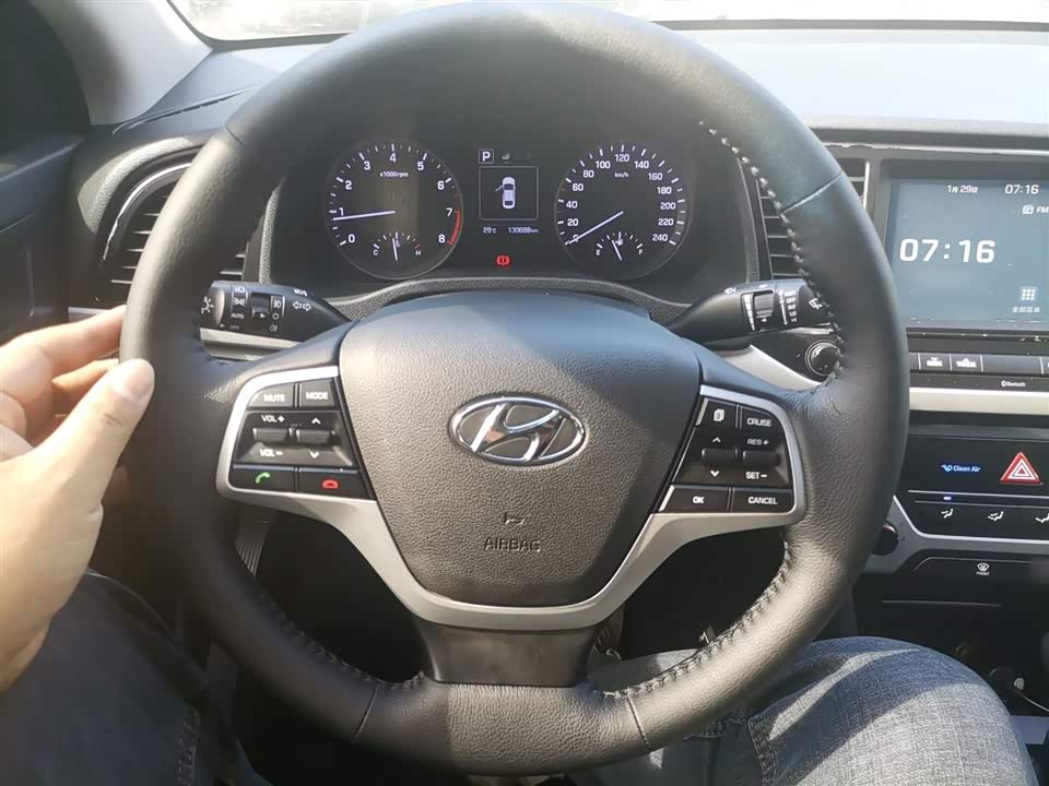 Hyundai Lead