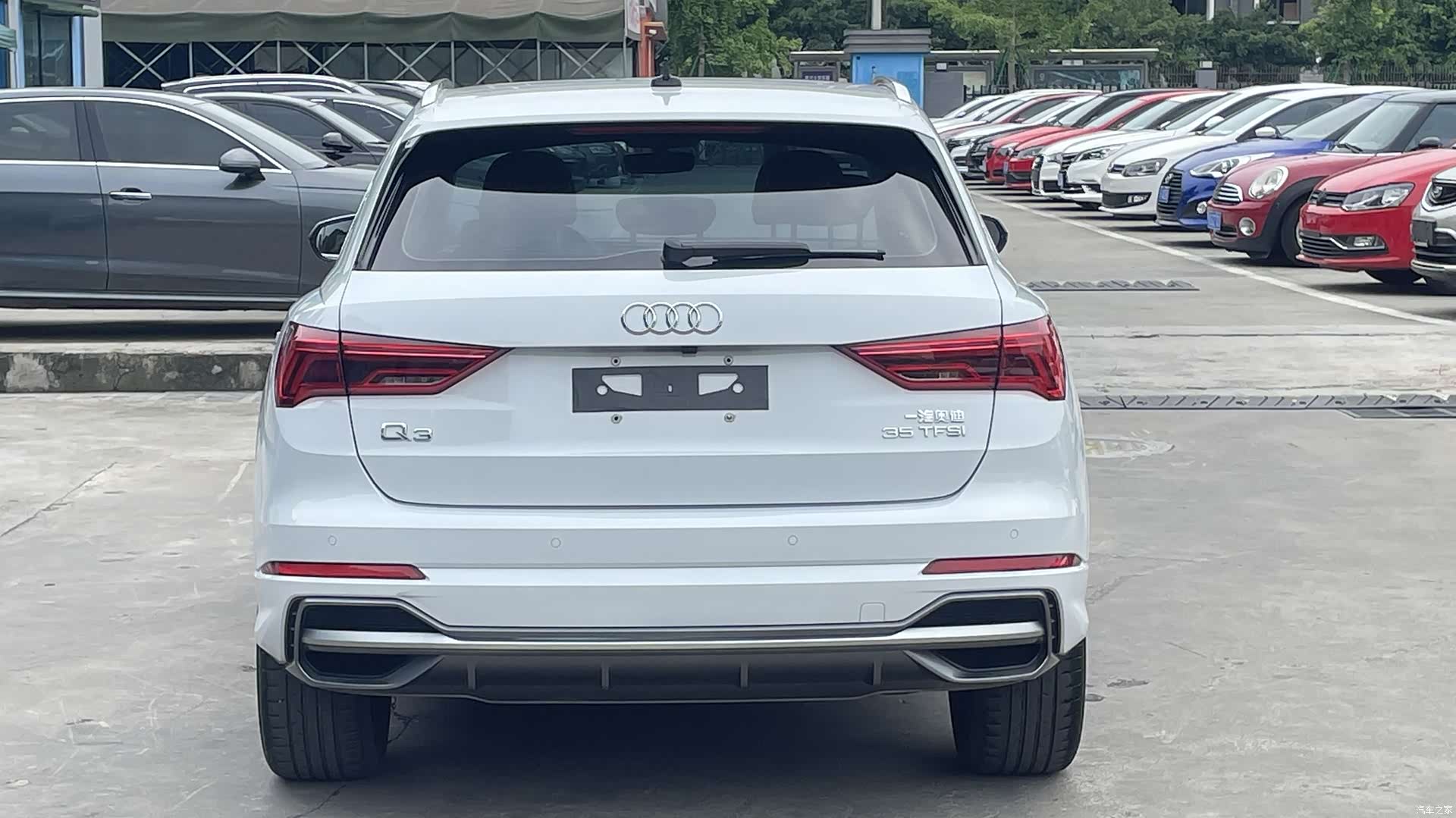 Audi Q3, 2023 все фото