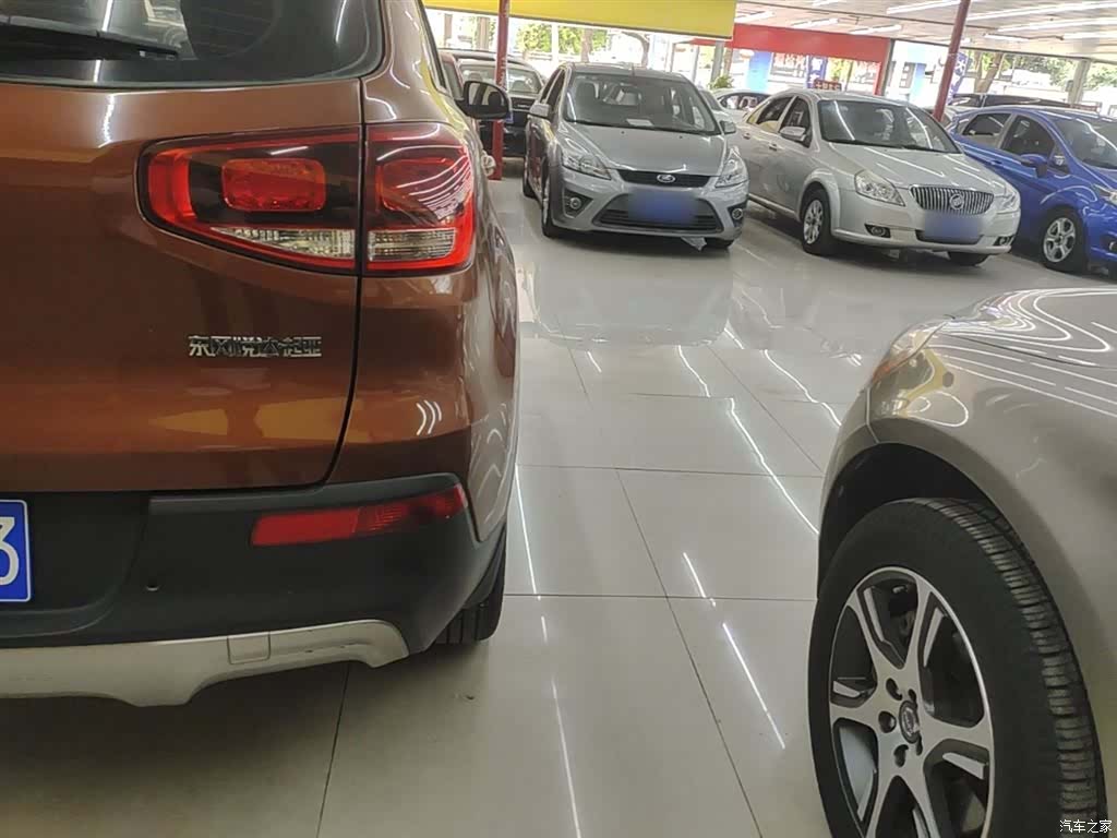 Kia KX3, 2016 8