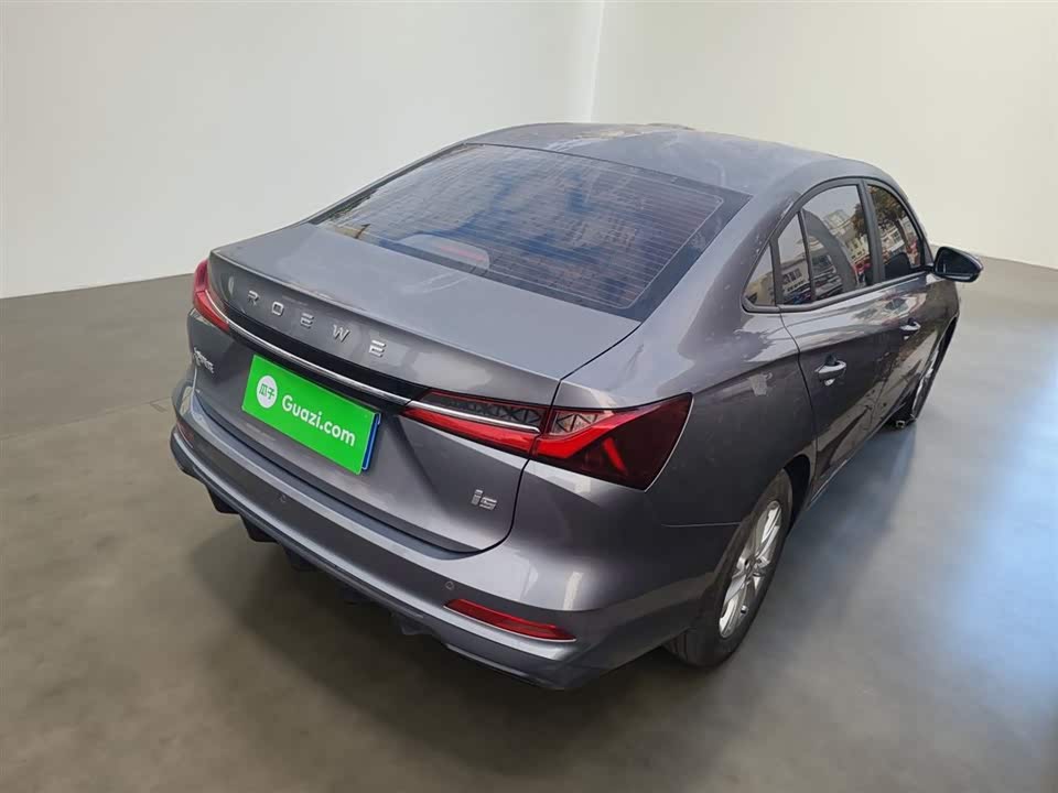 Roewe i5