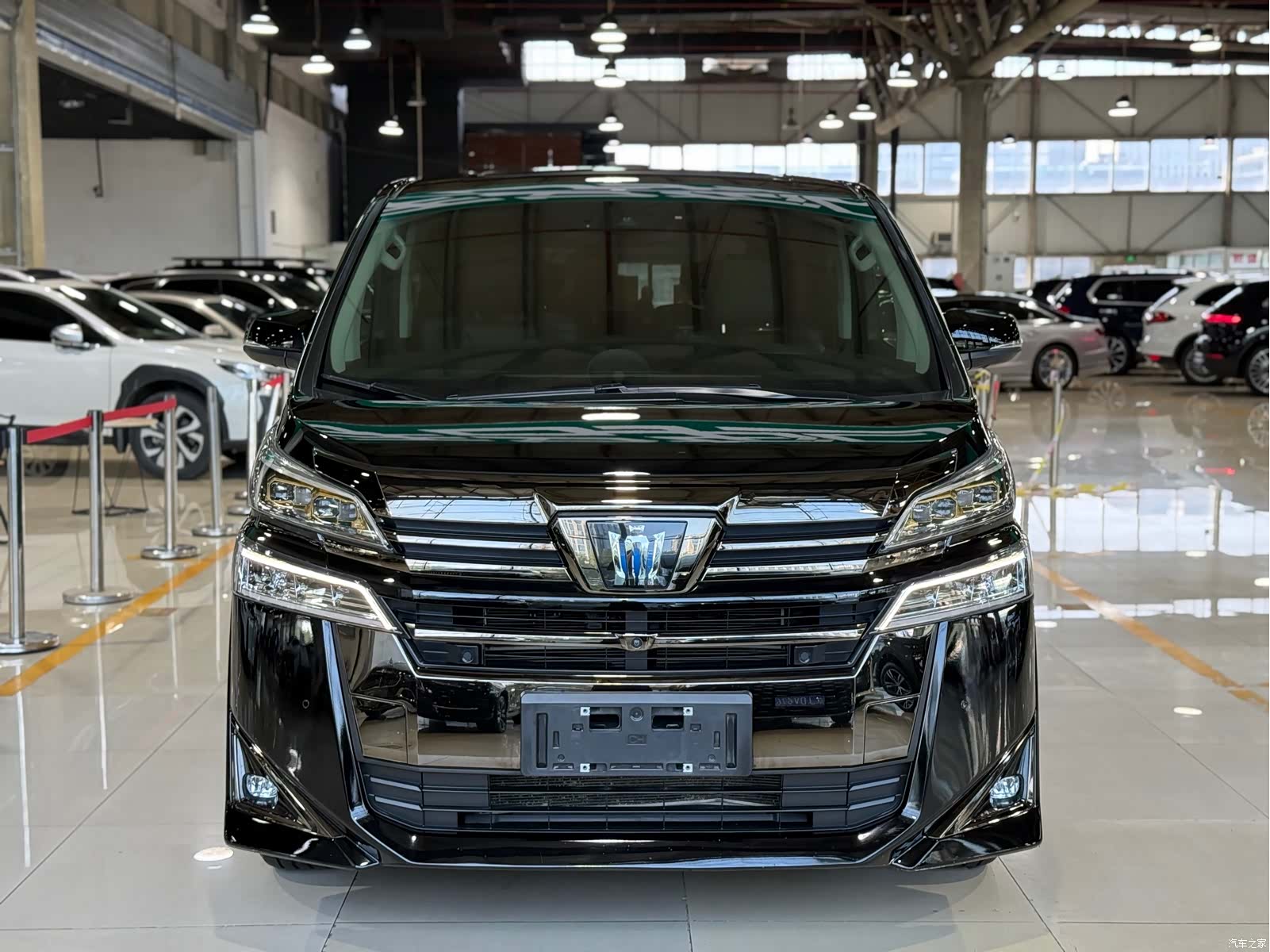 Toyota Vellfire, 2023 2