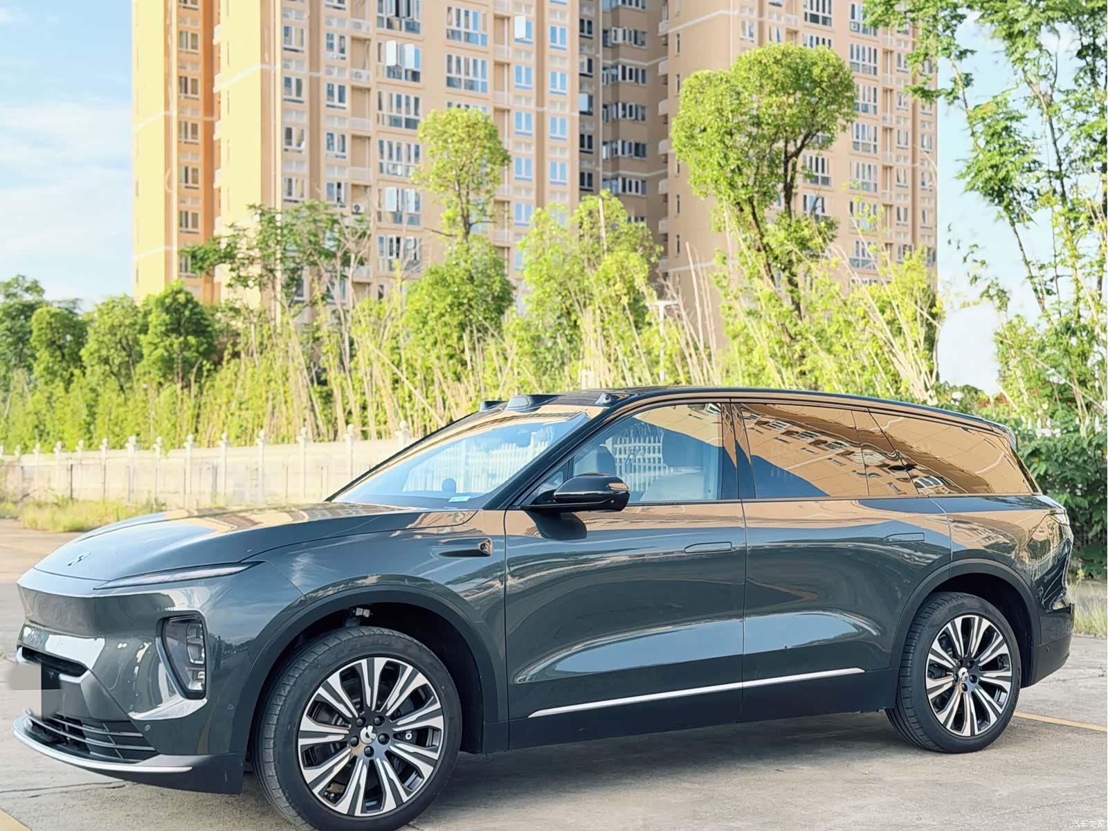 NIO ES8, 2023 1