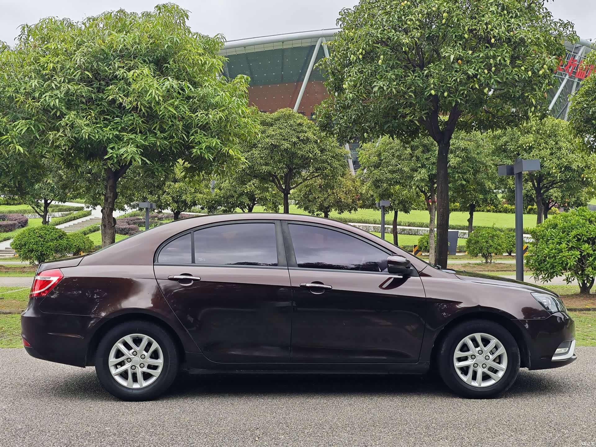 Geely Emgrand, 2016 все фото