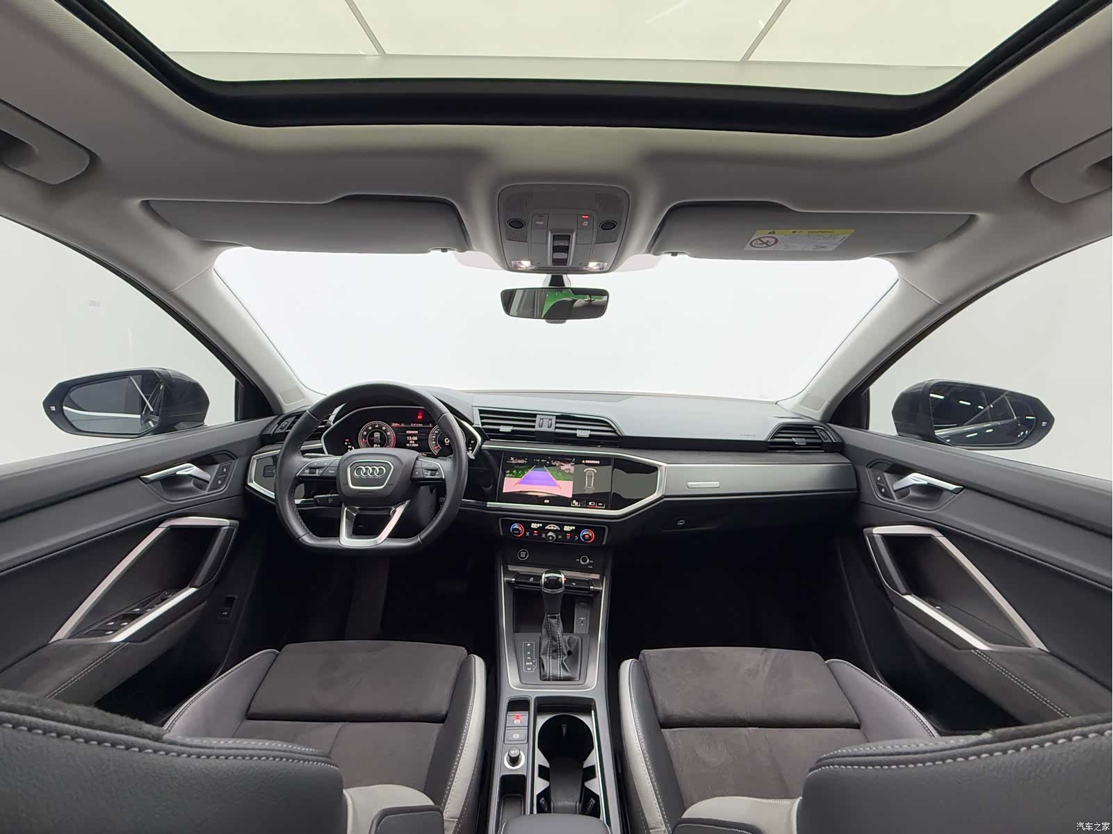 Audi Q3, 2023 9