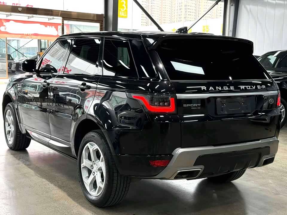 Land Rover Range Rover Sport Land Rover Range Rover Sport