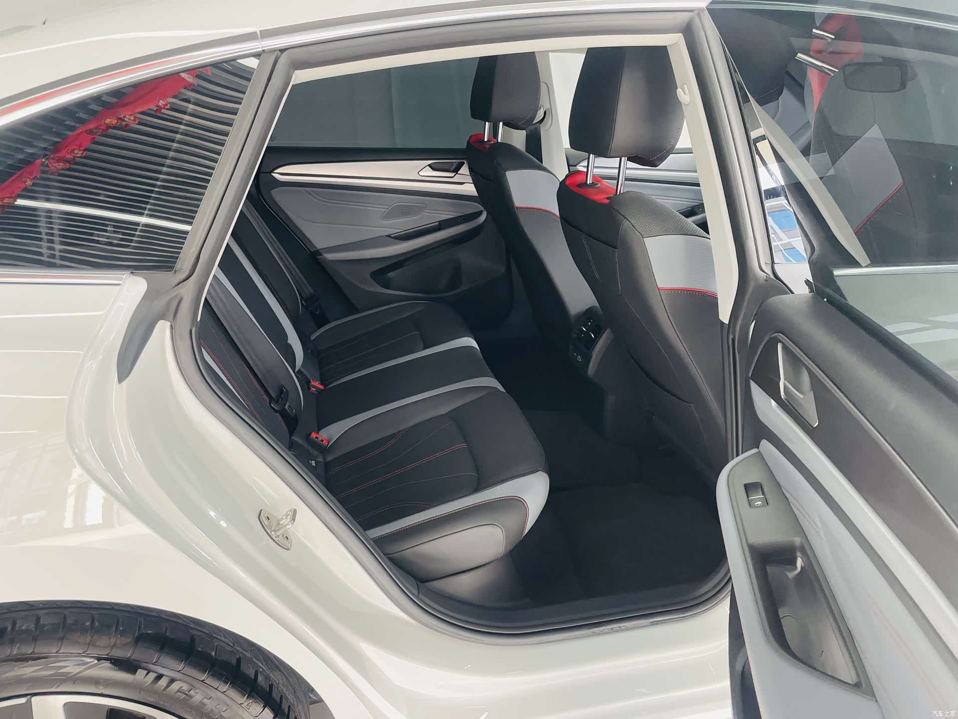 Volkswagen Lamando, 2024 12