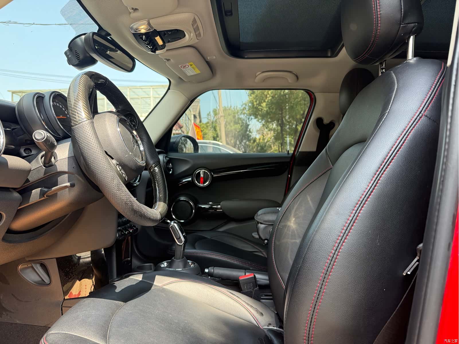 Mini ONE, 2019 11