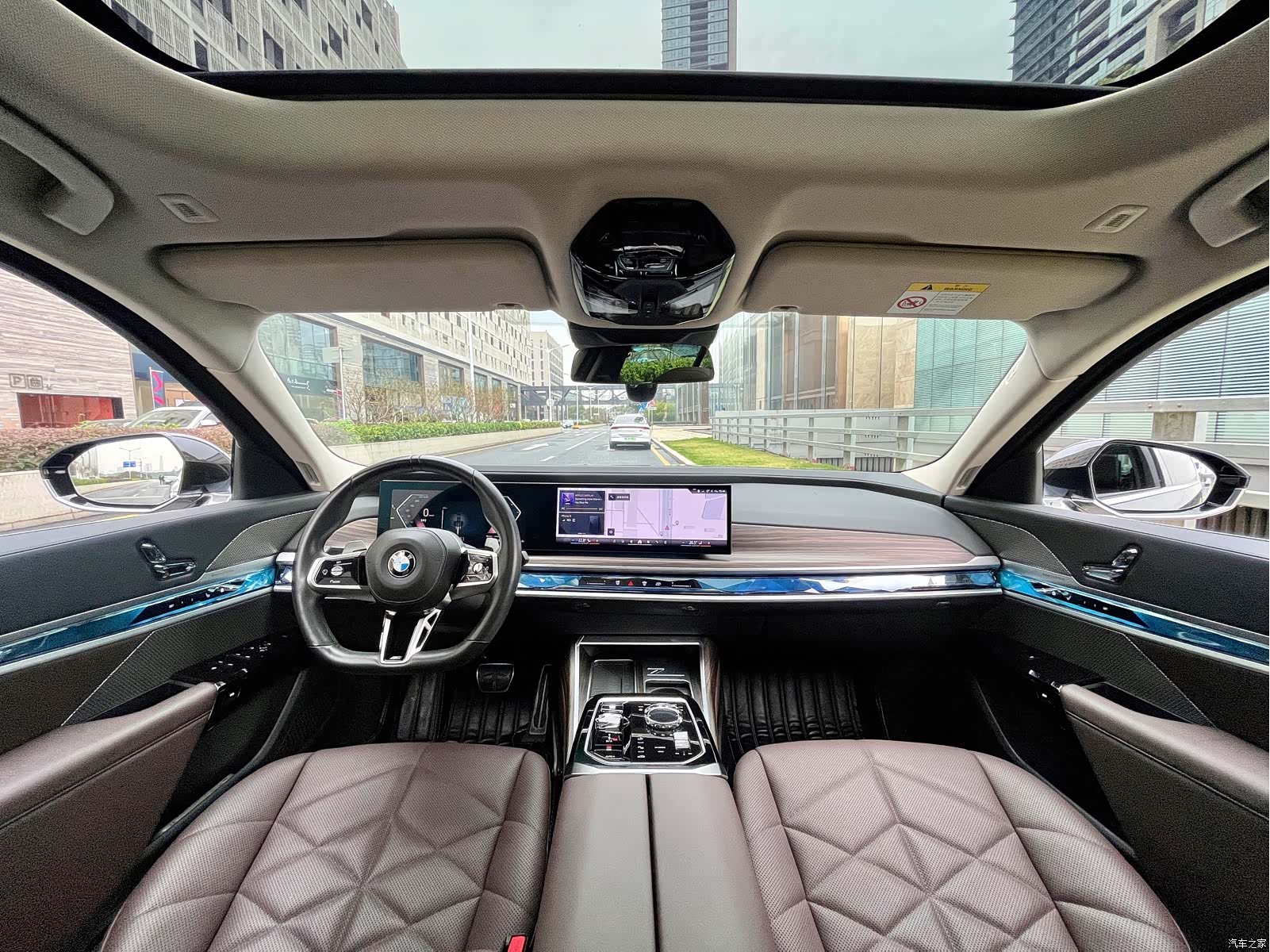 BMW 7 Series, 2023 11
