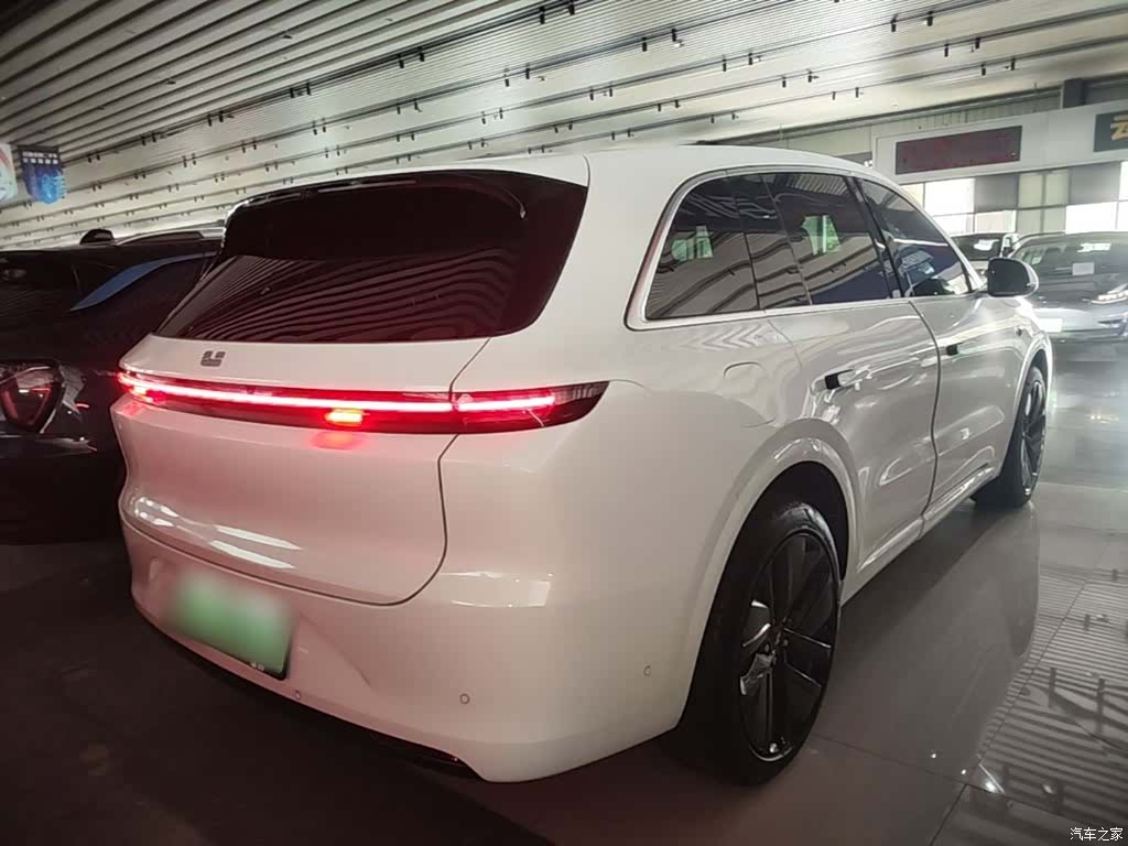 Li Auto L6, 2025 7