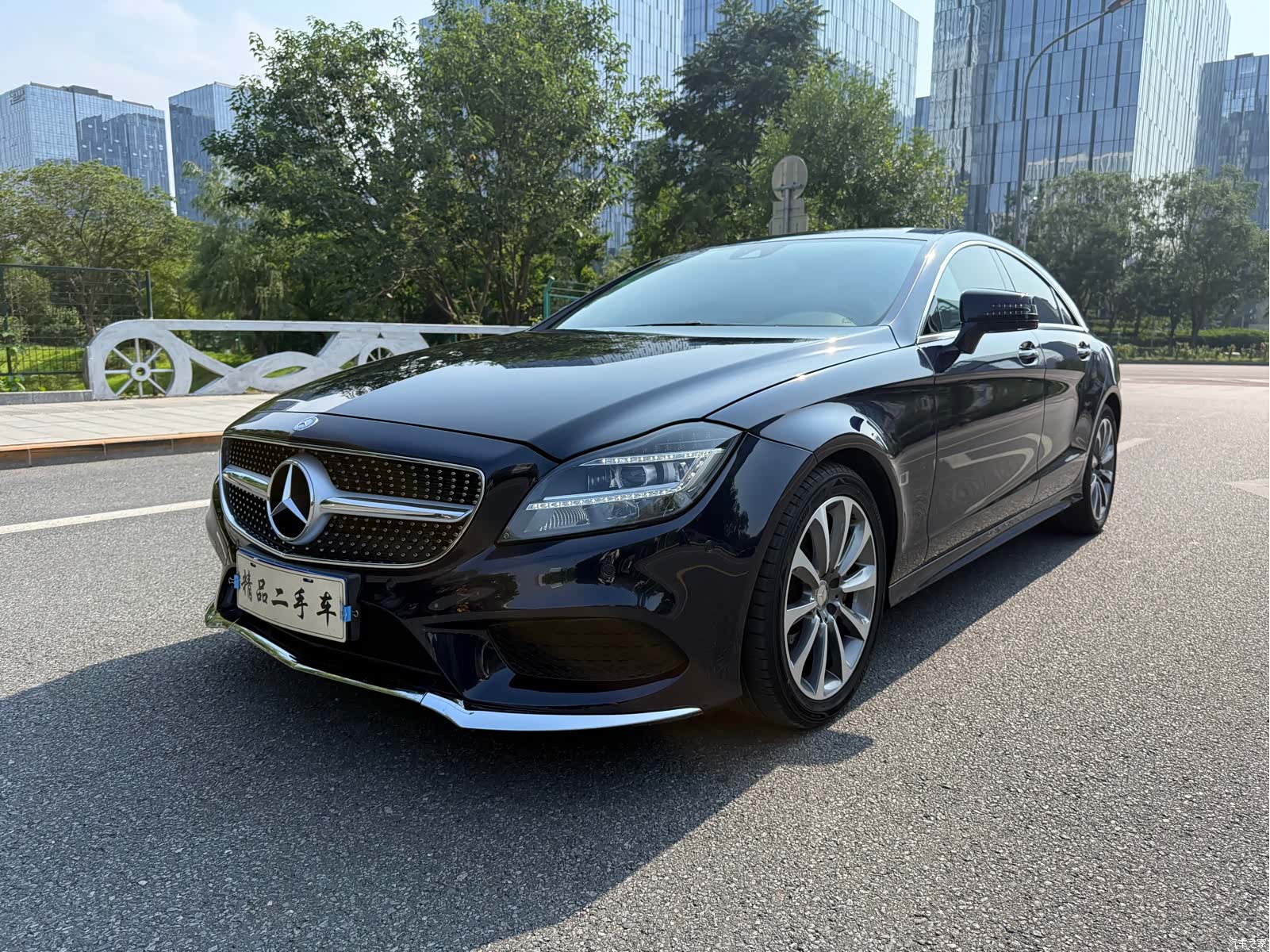 Mercedes-Benz CLS