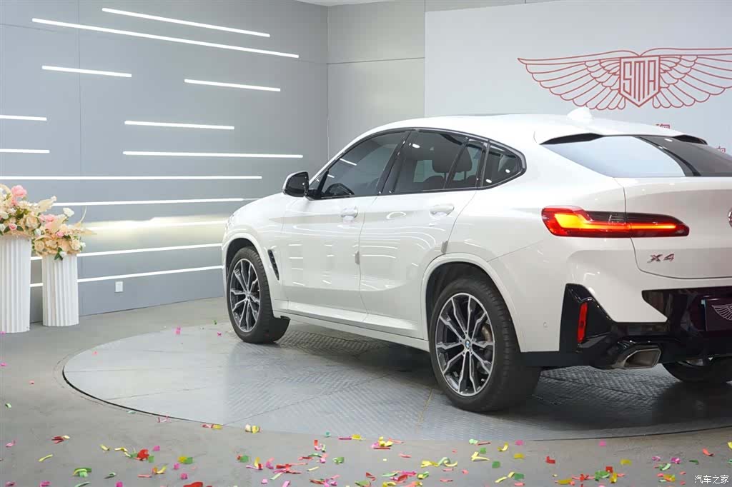 BMW X4, 2022 3