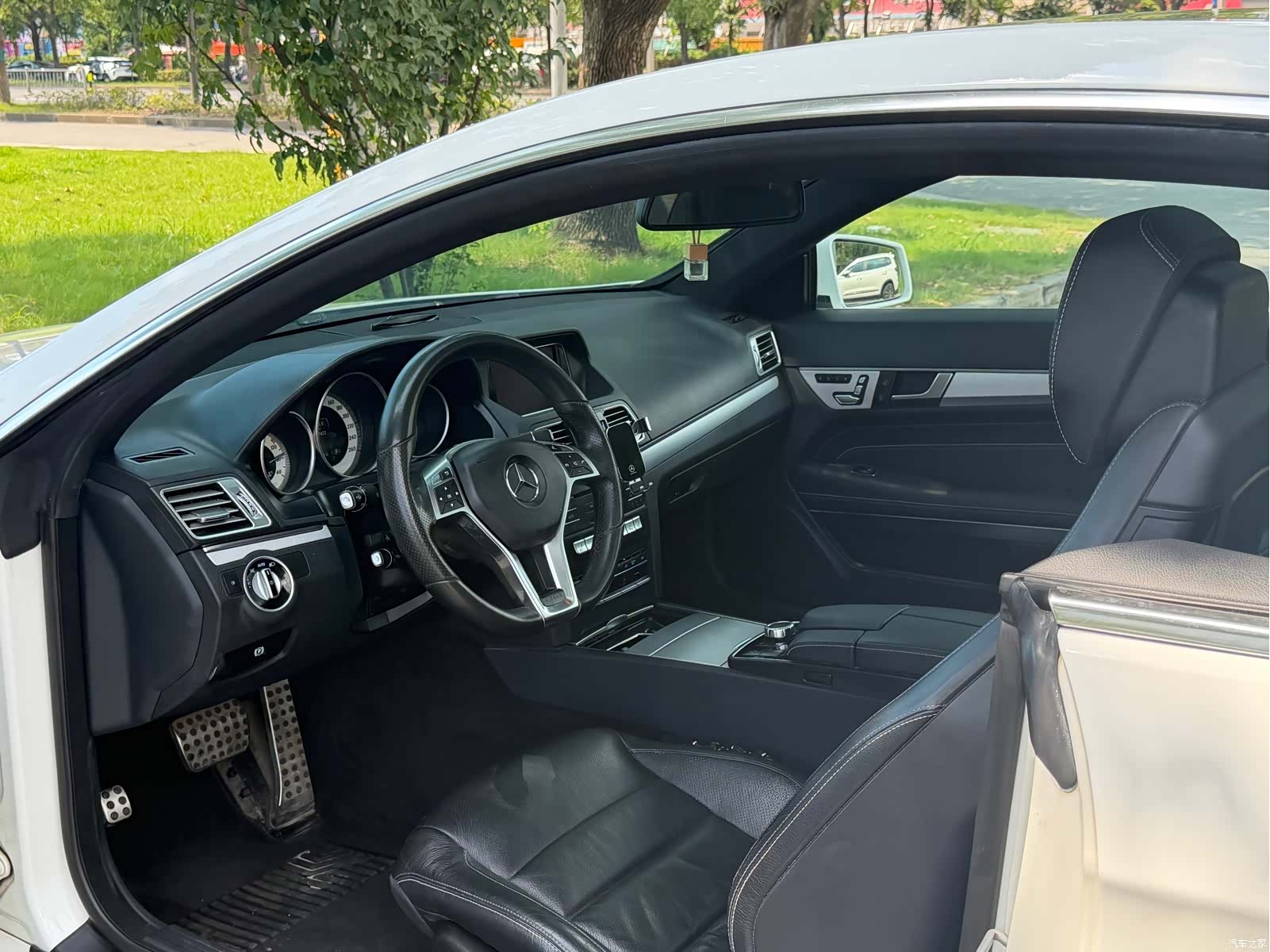 Mercedes-Benz E-Class, 2016 9