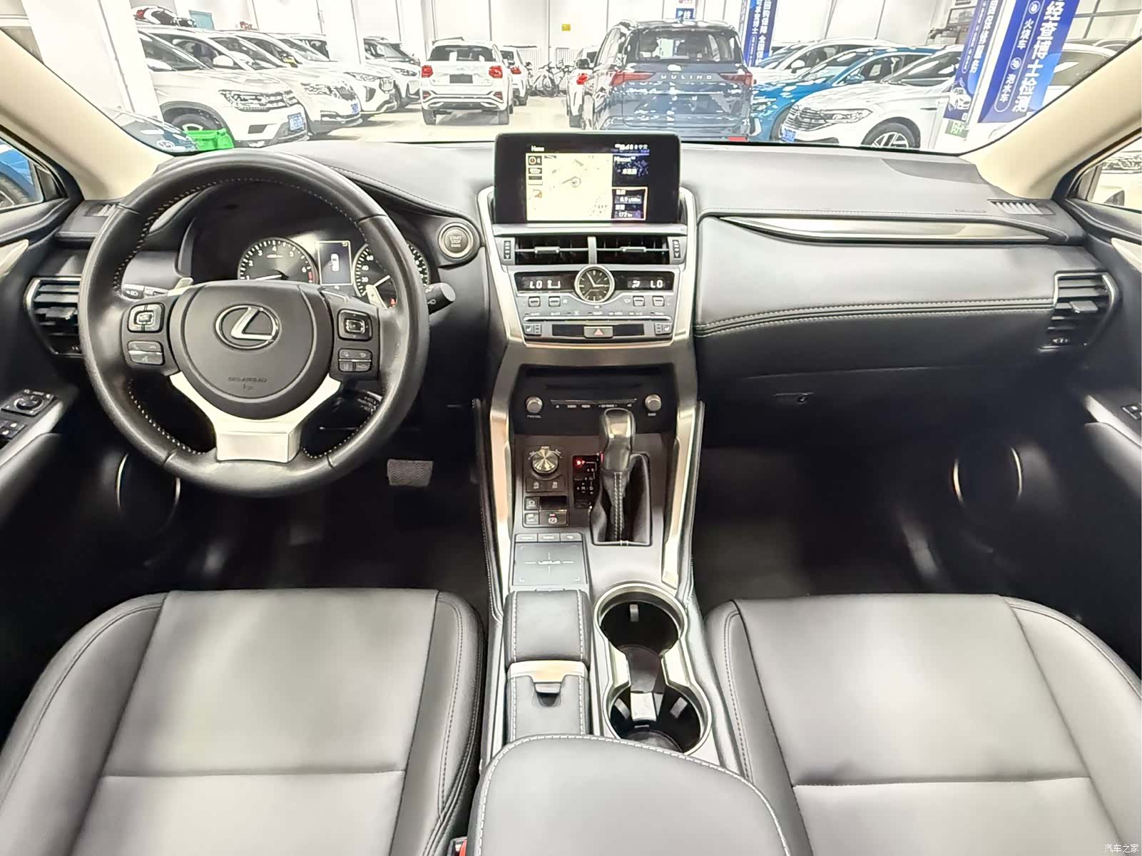 Lexus NX, 2021 20