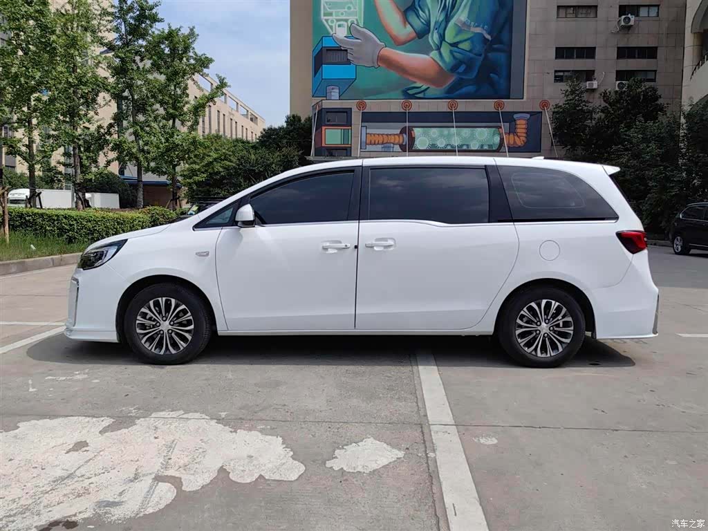 Buick GL8, 2021 18