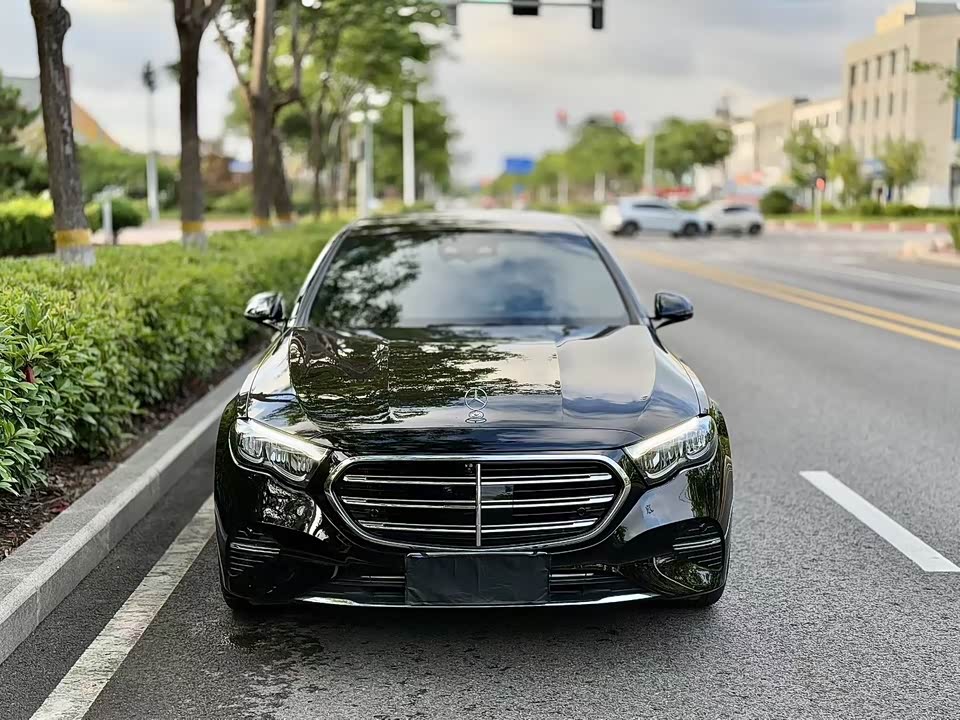 Mercedes-Benz E-class Mercedes-Benz E-class