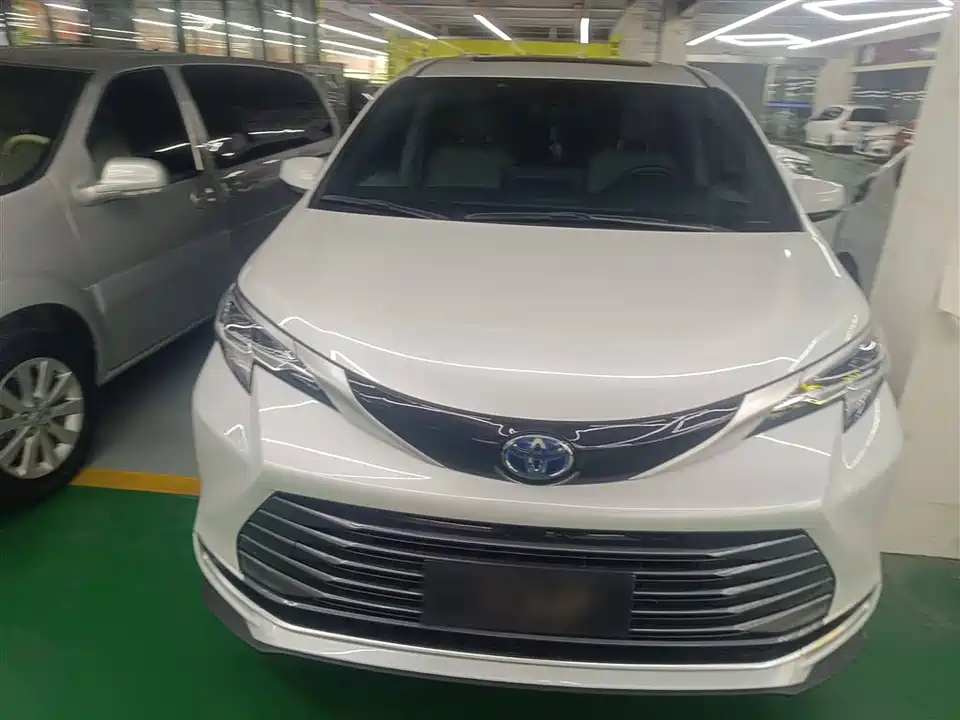 Toyota SIENNA