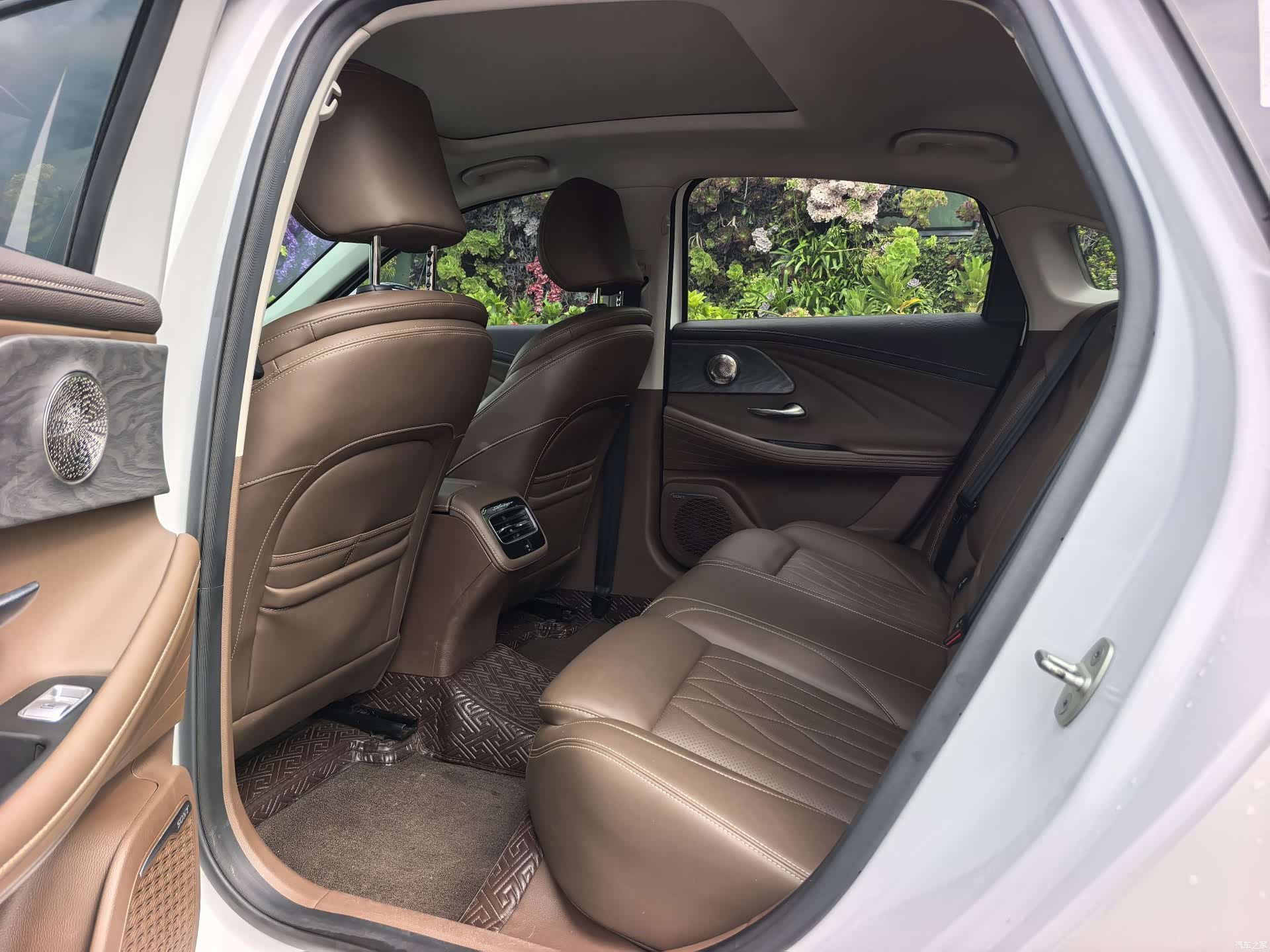 Chery Arrizo 8, 2025 8