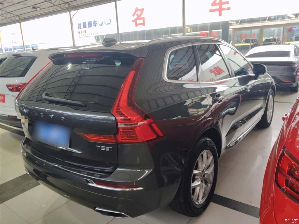 Volvo XC60, 2019 все фото