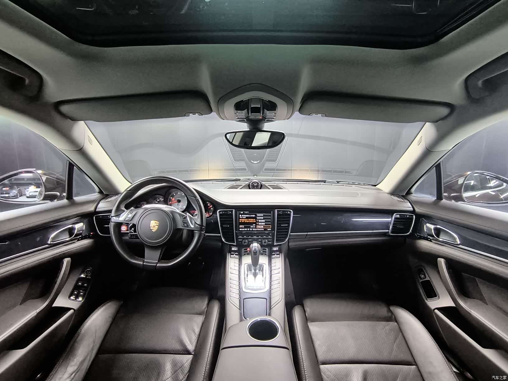 Porsche Panamera, 2011 9