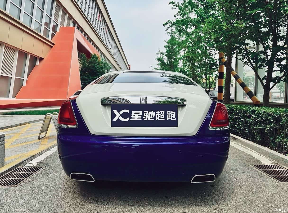 Rolls-Royce Wraith, 2017 все фото