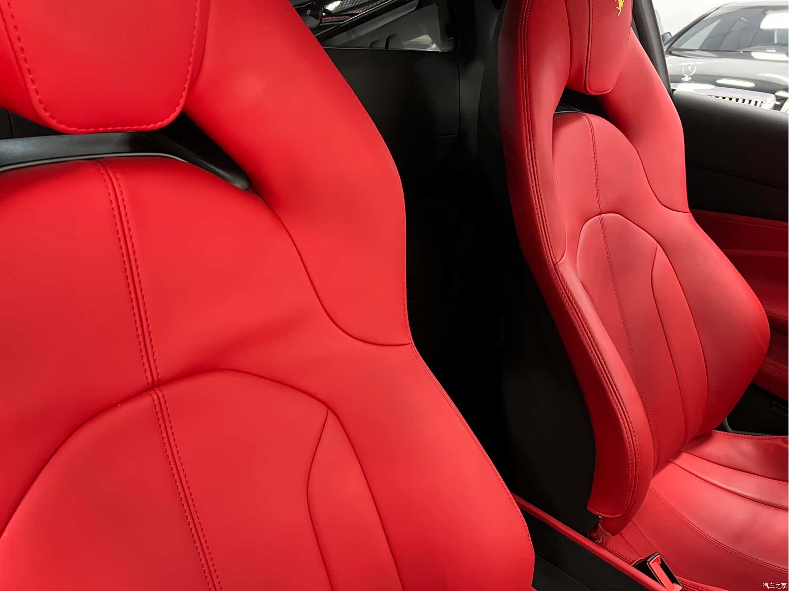 Ferrari F8, 2023 40